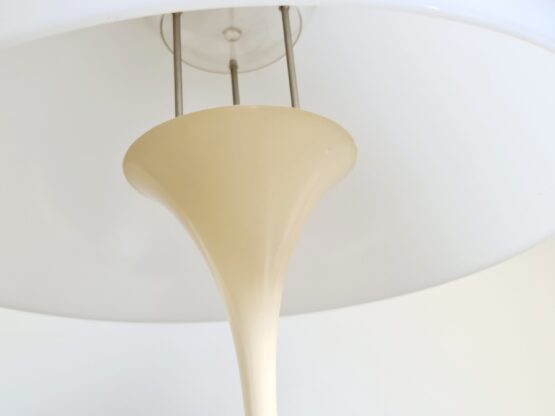 Panthella lamp Verner Panton