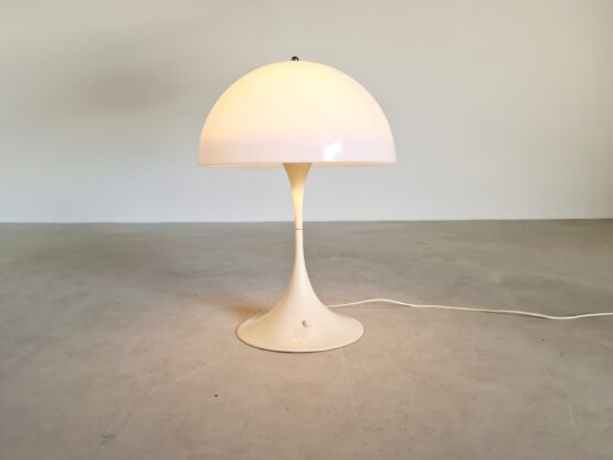 Panthella lamp Verner Panton