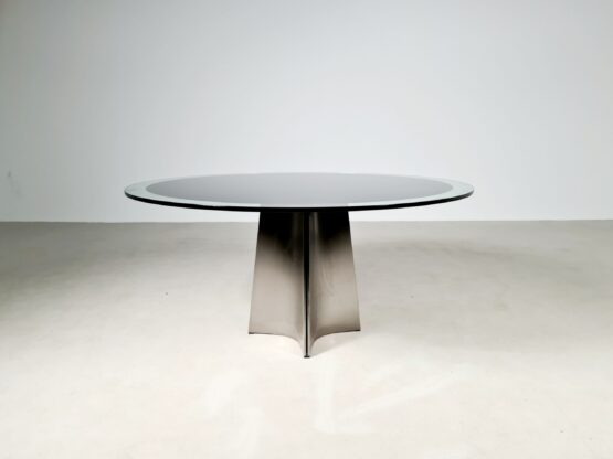 Luigi Saccardo Ufo dining table Arrmet