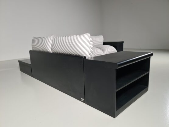 Down sofa Carlo Bartoli