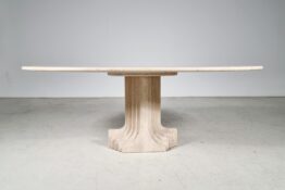 Samo table, Carlo Scarpa