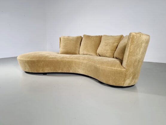 Vladimir Kagan Crescent sofa