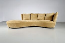 Vladimir Kagan Crescent sofa