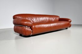 Gianfranco Frattini Sesann sofa, Cassina